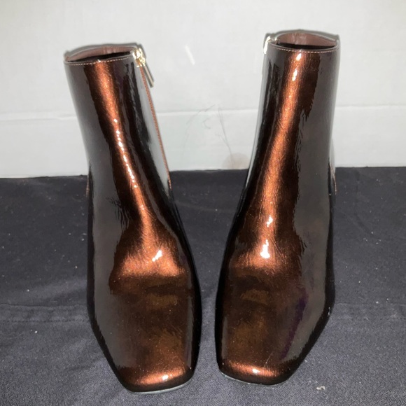 NWOT C Comfort est 1946 Patent Leather 2.75" Heel Bronze Ankle Boot - Picture 3 of 8